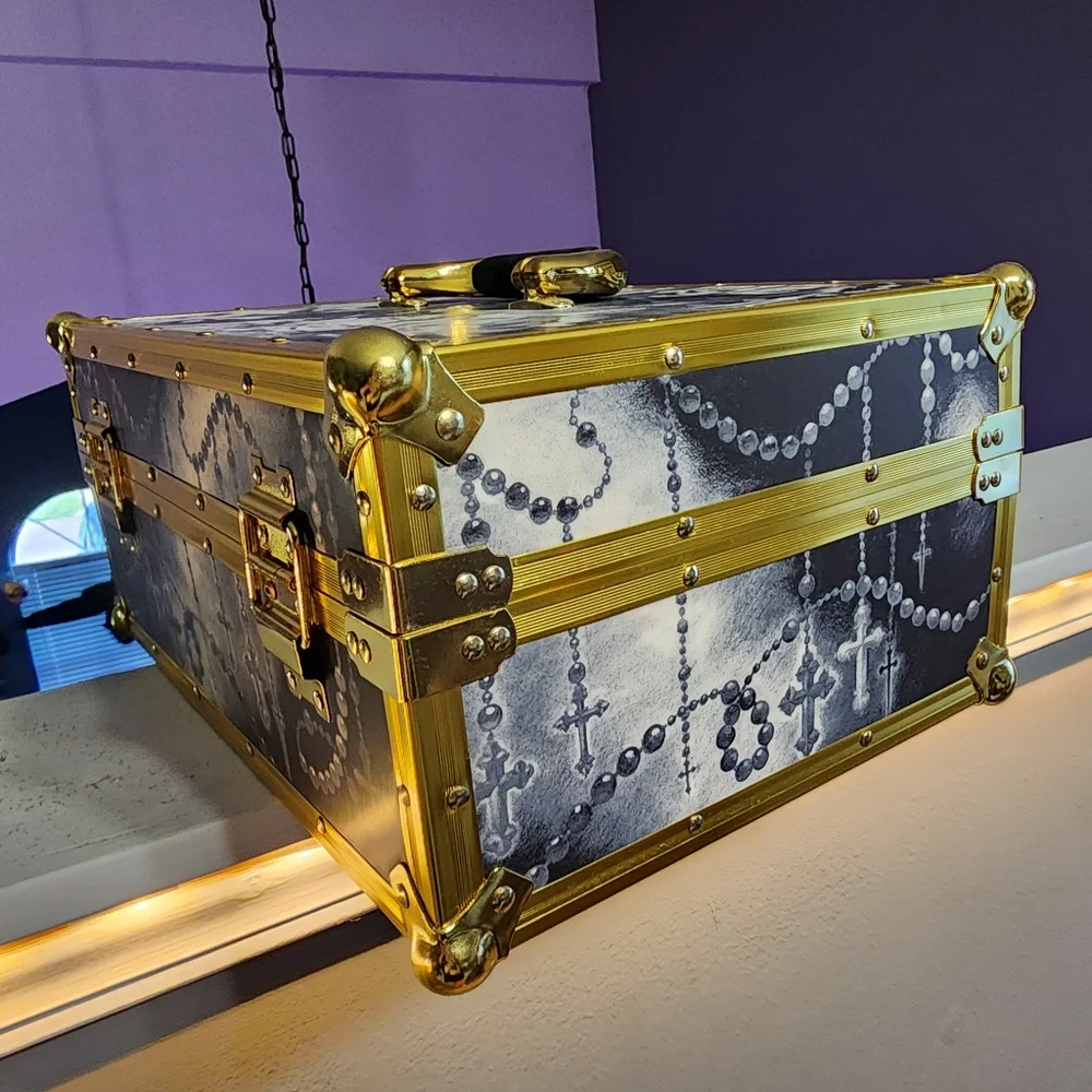 Kat Von D 10th Anniversary Limited Edition Train Case Make Up Case - SIGNED